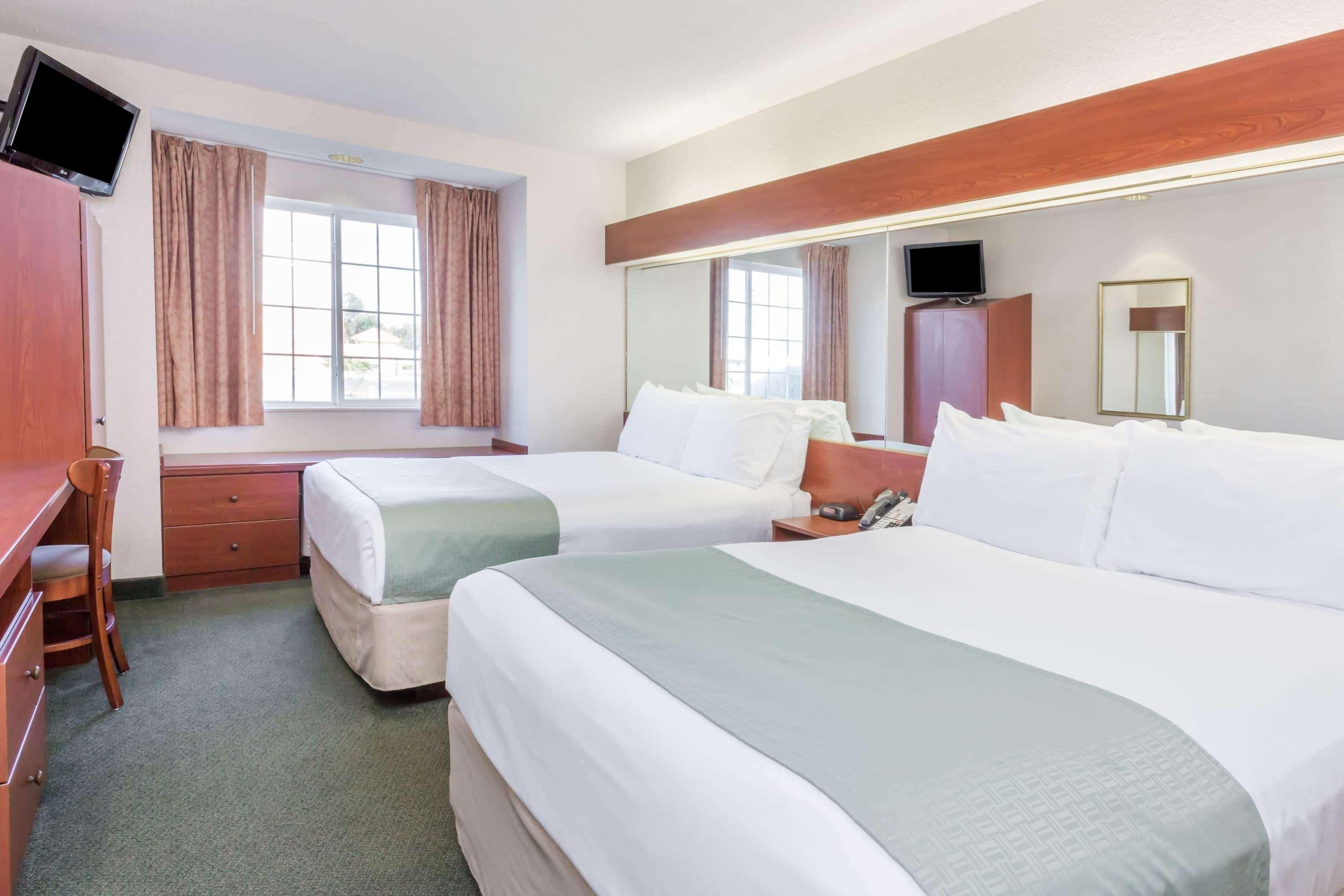 Microtel Inn&Suites Marianna Eksteriør bilde