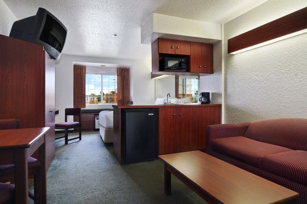 Microtel Inn&Suites Marianna Rom bilde