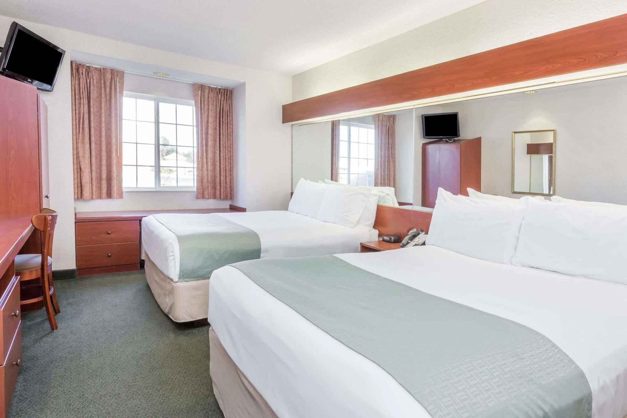 Microtel Inn&Suites Marianna Eksteriør bilde